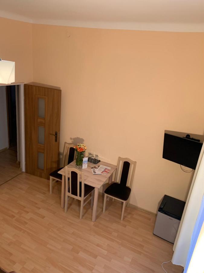 Ow Meduza I Biala Mewa Hotel Мендзиздрое Екстериор снимка