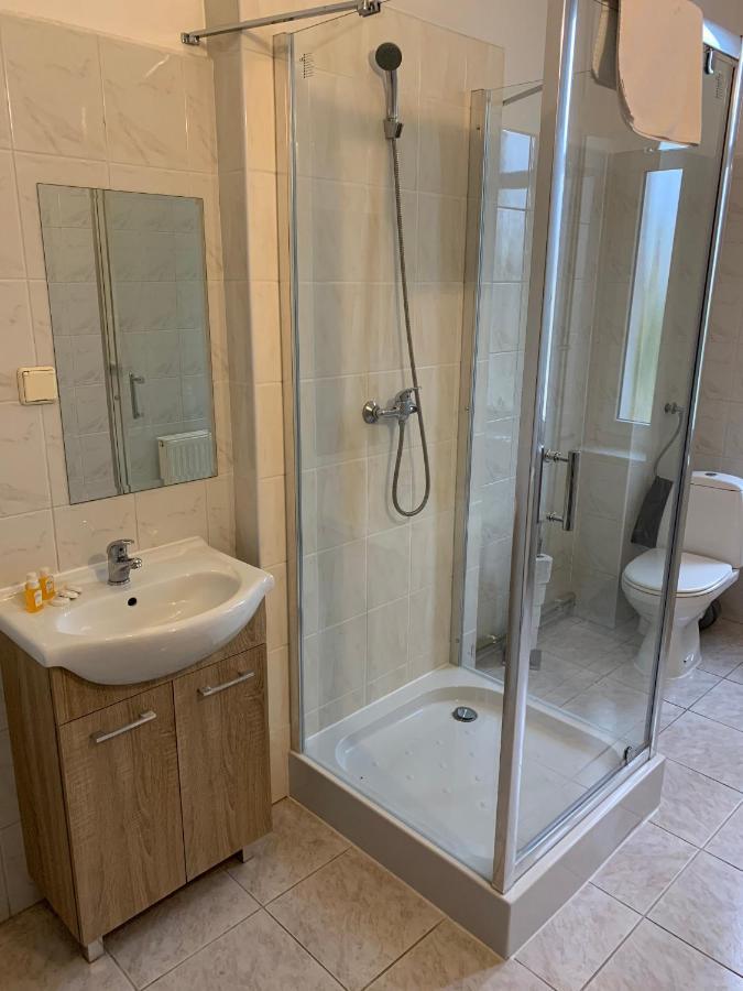 Ow Meduza I Biala Mewa Hotel Мендзиздрое Екстериор снимка